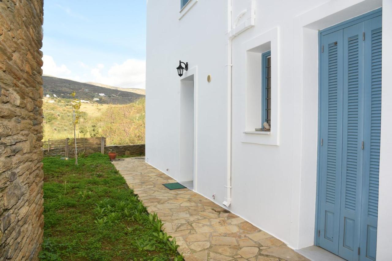 Andros Guesthouses Eksteriør bilde
