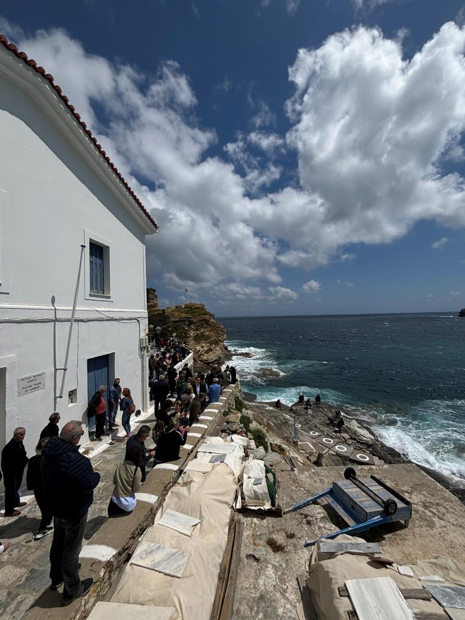 Andros Guesthouses Eksteriør bilde