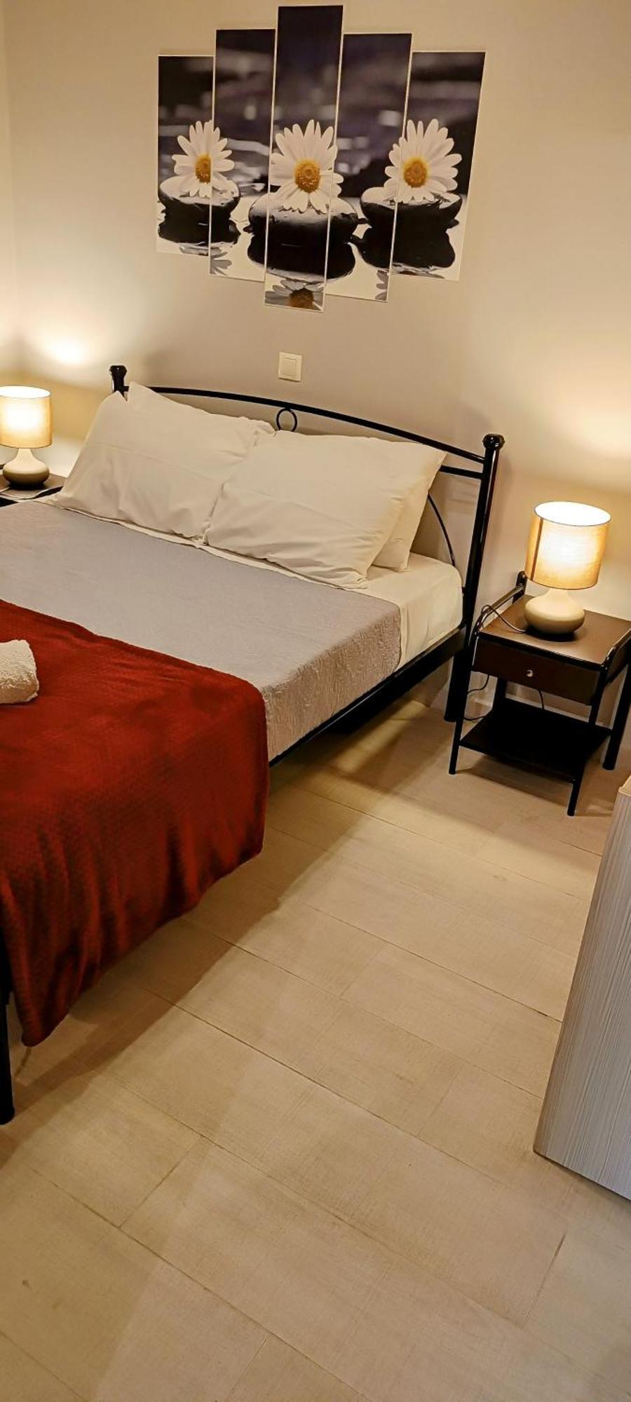 Andros Guesthouses Eksteriør bilde